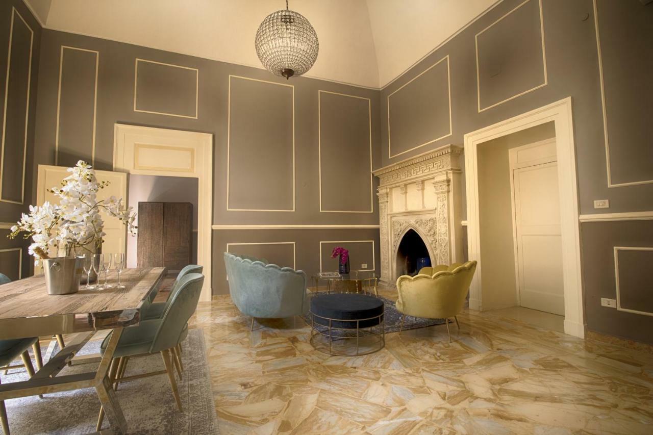 Palazzo Forleo Luxury Apartment - Treb Collection Lecce Extérieur photo